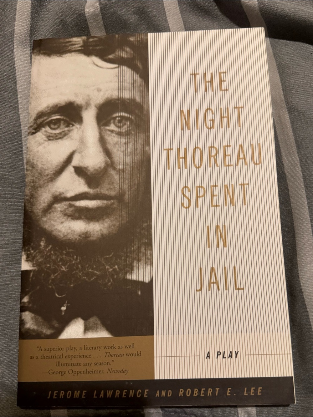 Jerome Lawrence and Robert E. Lee - The Night Thoreau Spent in Jail Paperback
